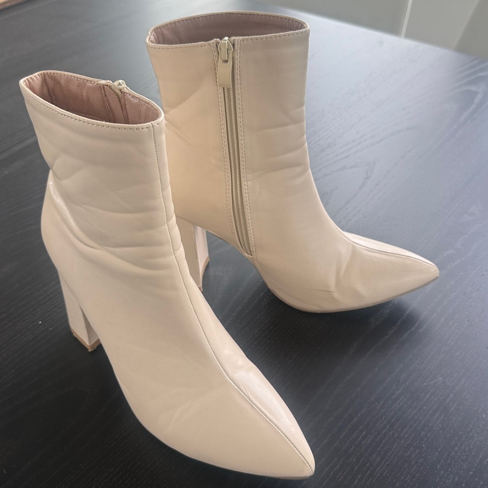 Nude Women's Pointed Toe Block Heel Ankle Boots booties 8